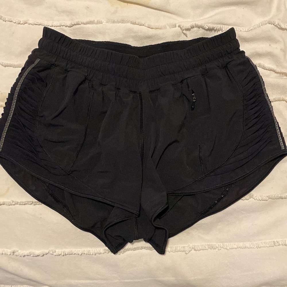 Lululemon Lined Shorts 4”